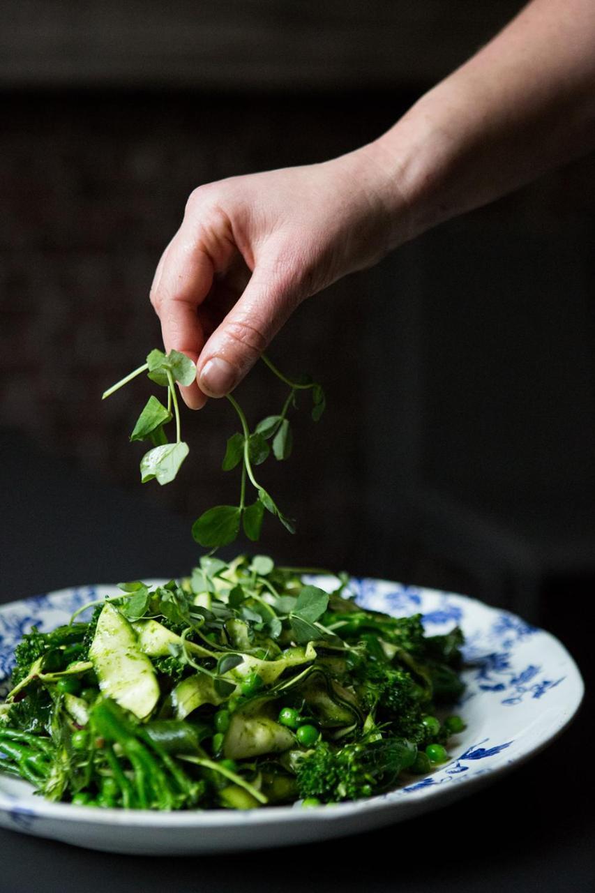 Bed and Breakfast Whitehouse Rye Zewnętrze zdjęcie Watercress being added to a salad